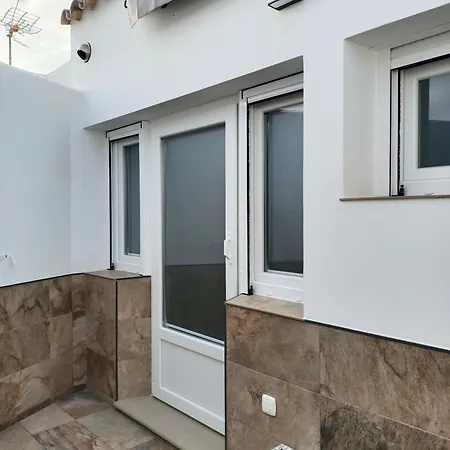 Lebana Plaza Dario Appartement